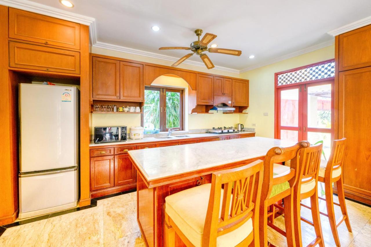 Bali Pool Villa, 5 Min To Walking Street & The Beaches Pattaya Exterior foto